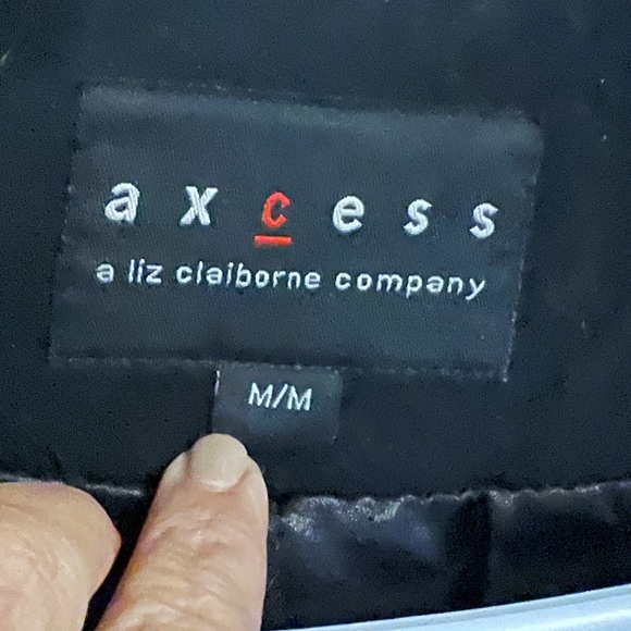 Axcess a Liz caliborone company wool women’s coat black , great condition size M - Picture 3 of 7